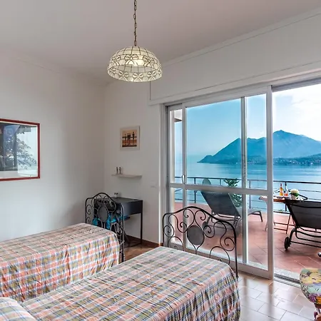 La Casa Di Angela Belvedere شقة ستريزا